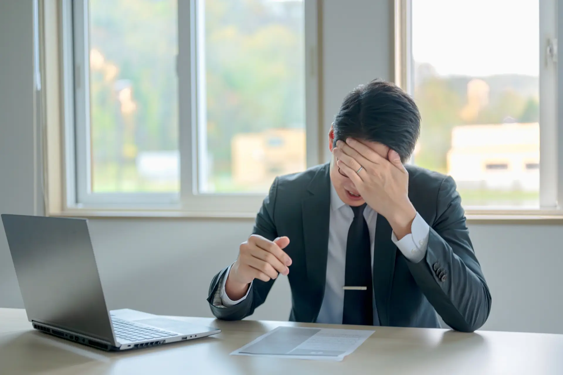 事業承継の失敗事例とうまくいかない理由｜早期の相談で防げる備え方