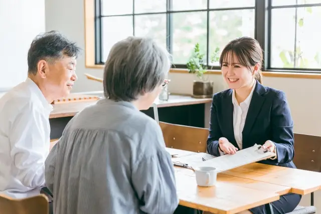 保険代理店M&Aで民事再生を回避する戦略｜業界再編期に顧客と従業員を守る譲渡の鉄則